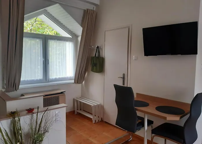 Mona Apartment *